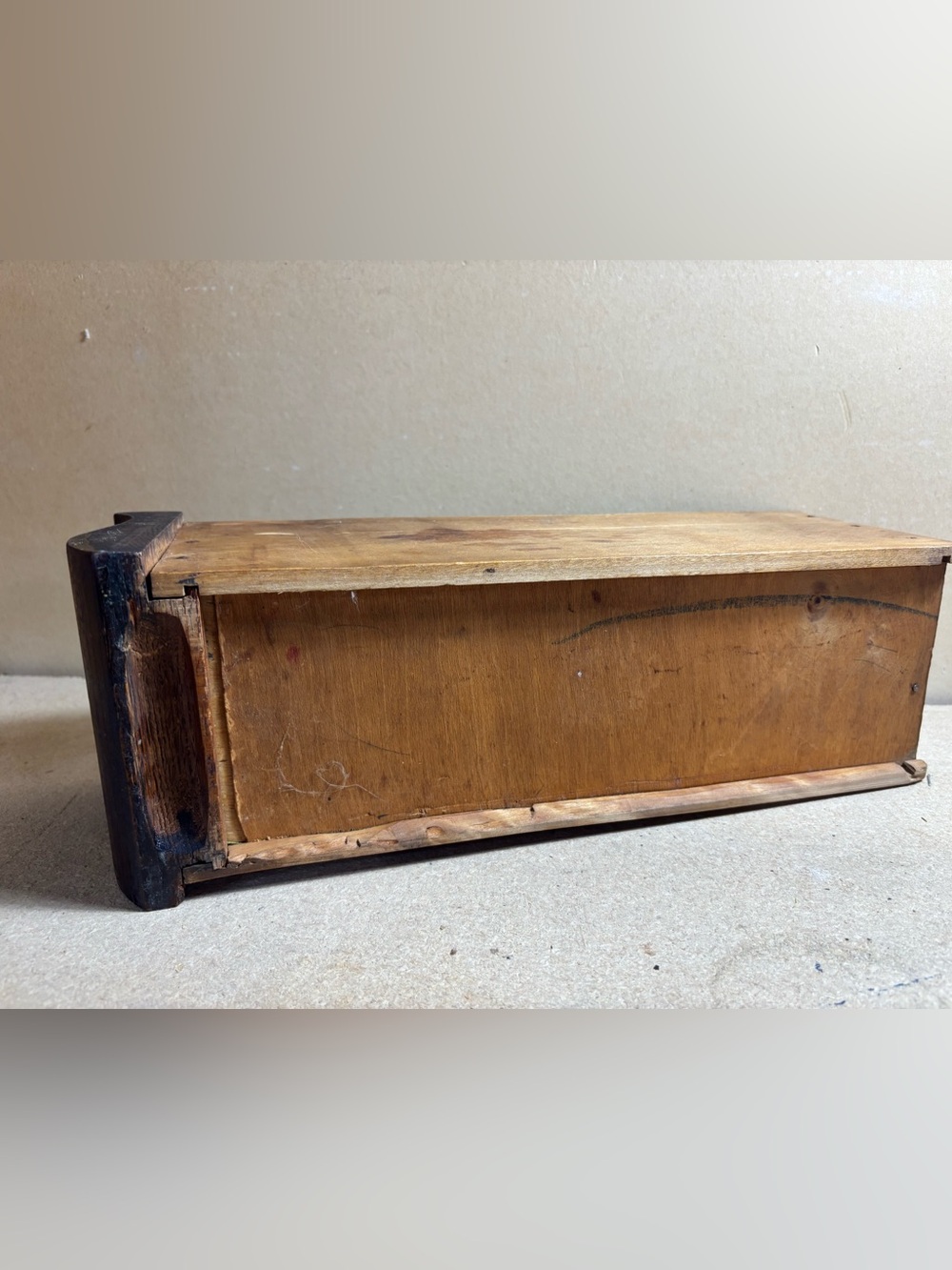 Vintage sewing machine drawer - Picture 8 of 11